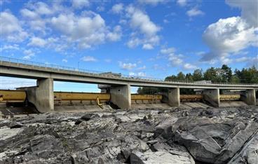 Lenke til artikkel: Stenger vegen over Skjefstadfossen torsdag